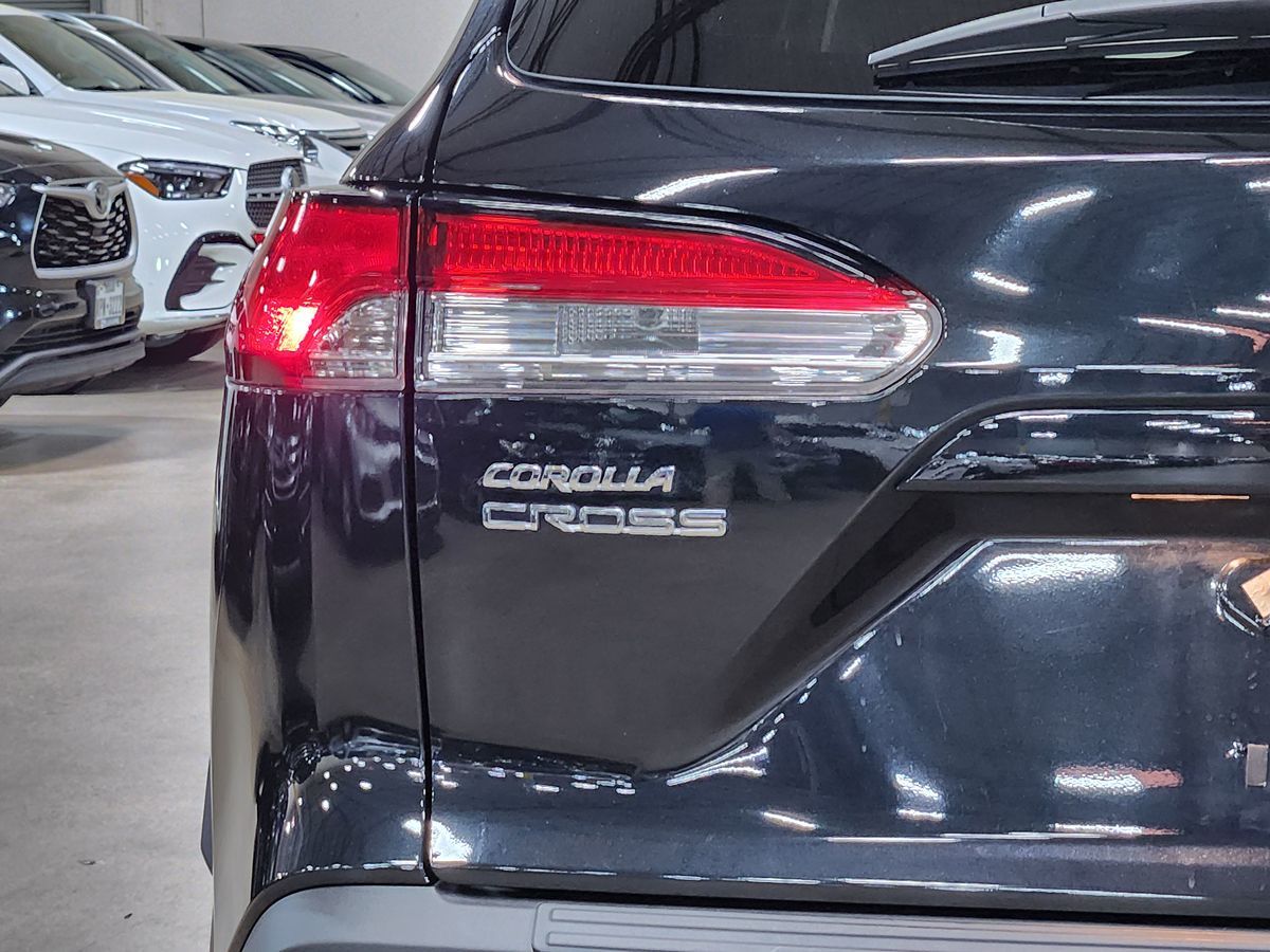 2023 Toyota Corolla Cross LE - Photo 22