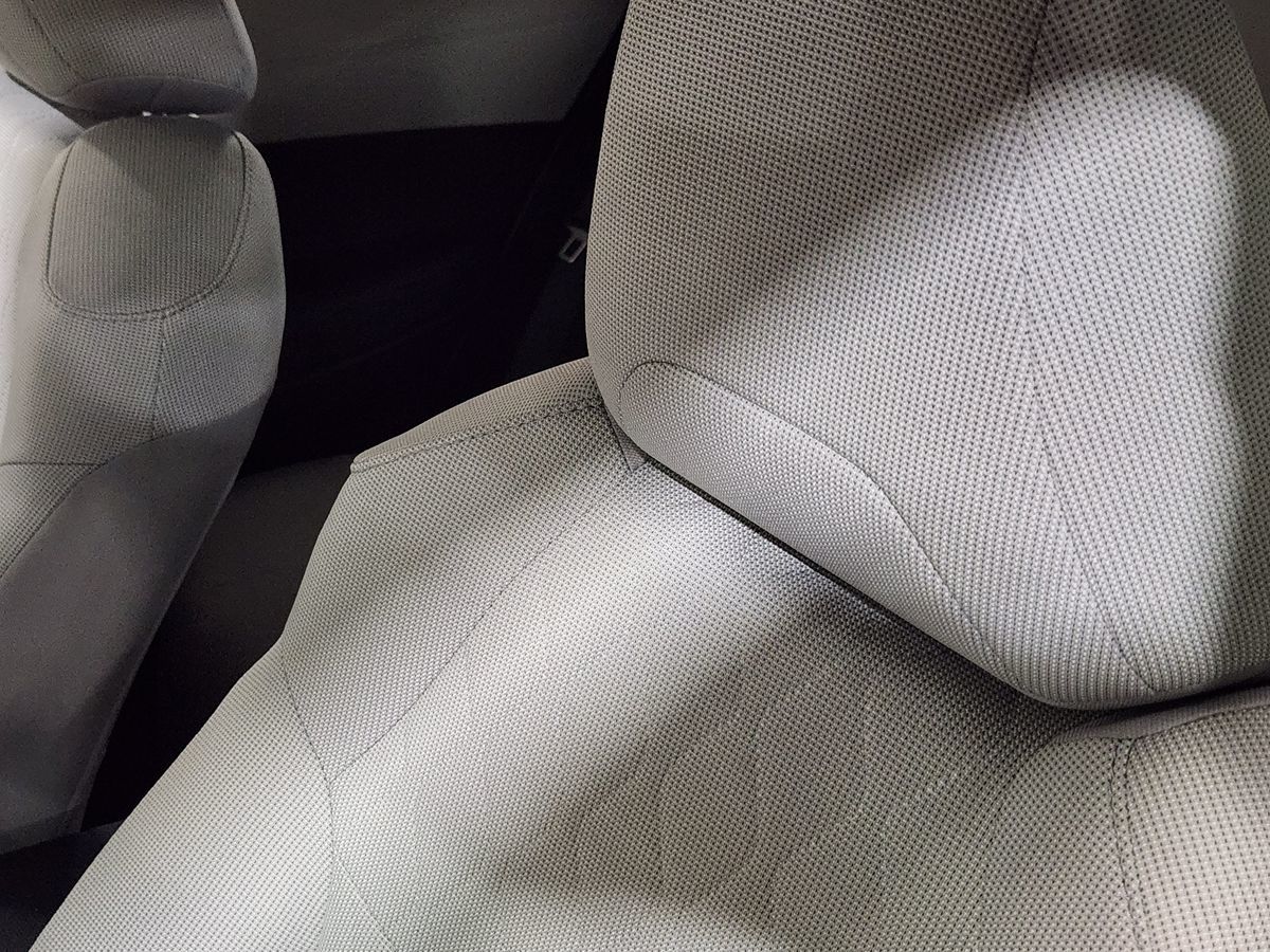 2023 Toyota Corolla Cross LE - Photo 35