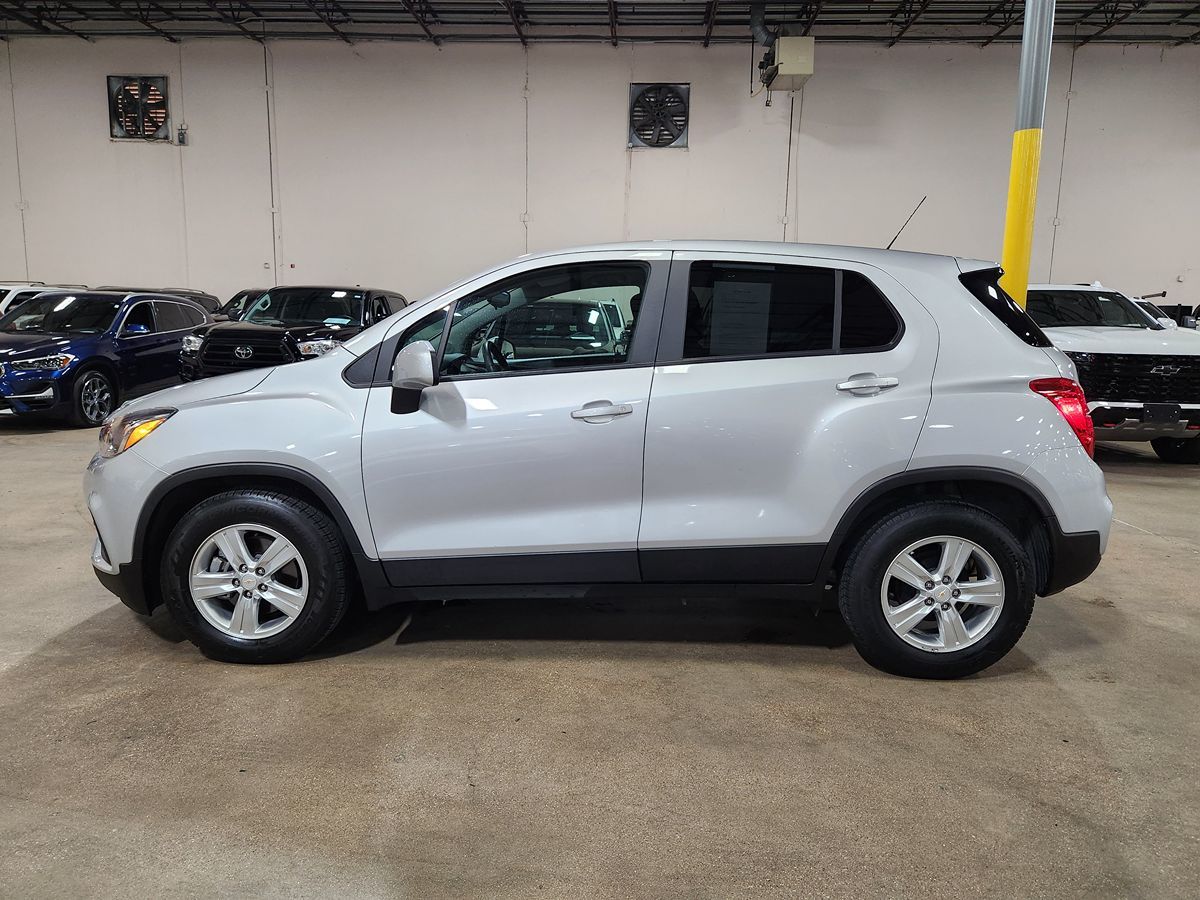 2022 Chevrolet Trax LS - Photo 7