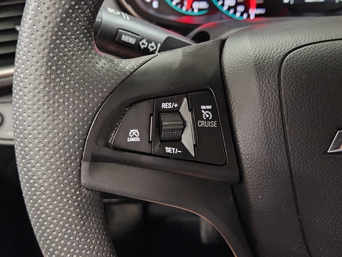 2022 Chevrolet Trax LS - Photo 46