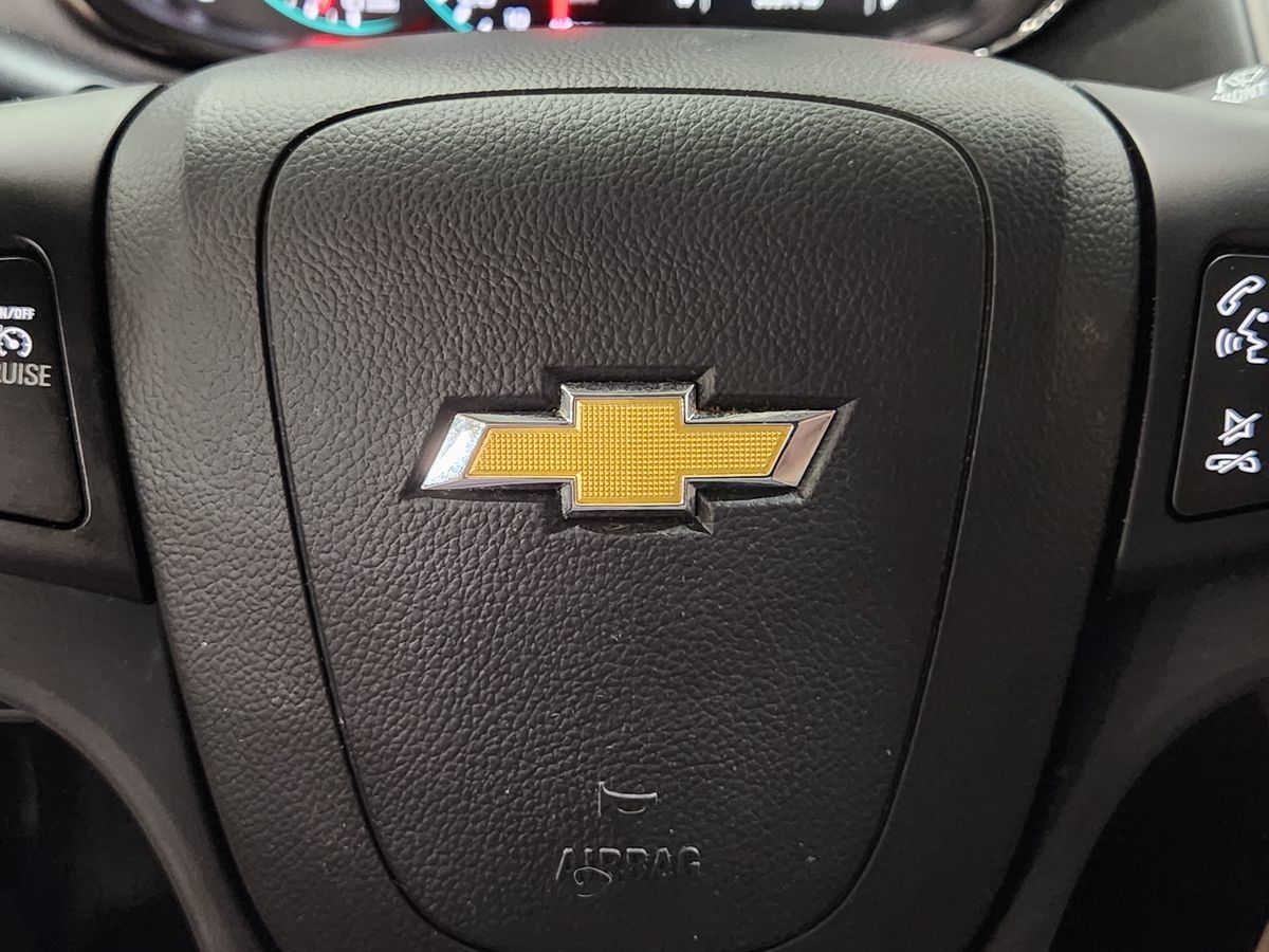 2022 Chevrolet Trax LS - Photo 47