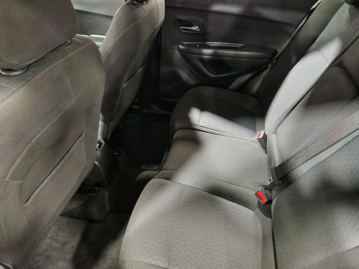 2022 Chevrolet Trax LS - Photo 51