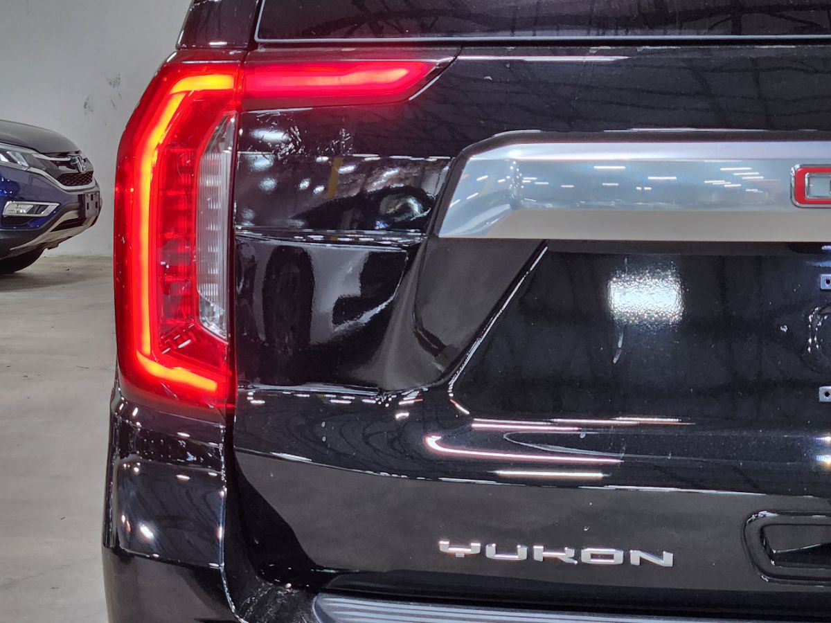 2024 GMC Yukon Denali - Photo 20