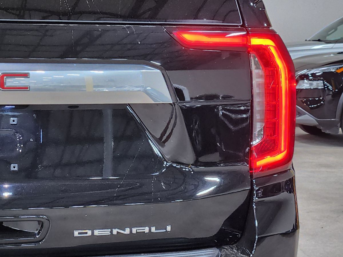 2024 GMC Yukon Denali - Photo 22