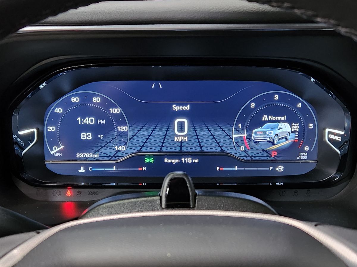 2024 GMC Yukon Denali - Photo 35
