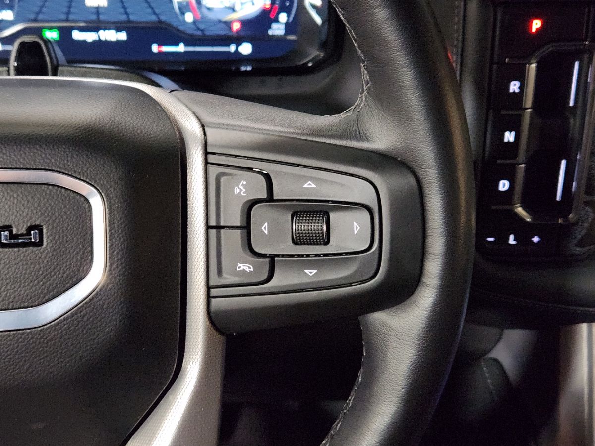 2024 GMC Yukon Denali - Photo 52