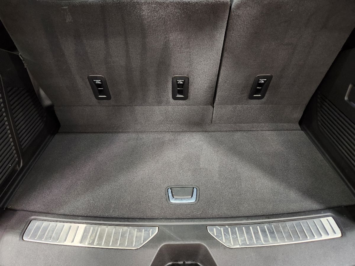 2024 GMC Yukon Denali - Photo 56