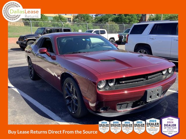 Red 2023 Dodge Challenger SXT RWD Coupe Rear-Wheel Drive Automatic