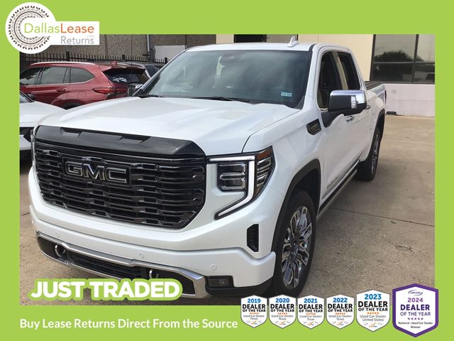 White 2025 GMC Sierra 1500 Denali Ultimate Crew Cab 4WD Pickup Truck Four-Wheel Drive Automatic