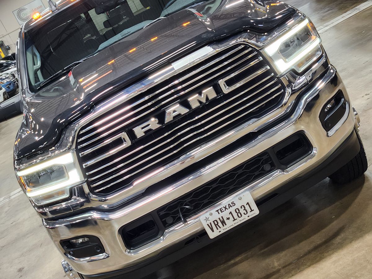 2024 RAM Ram 3500 Pickup Laramie - Photo 19