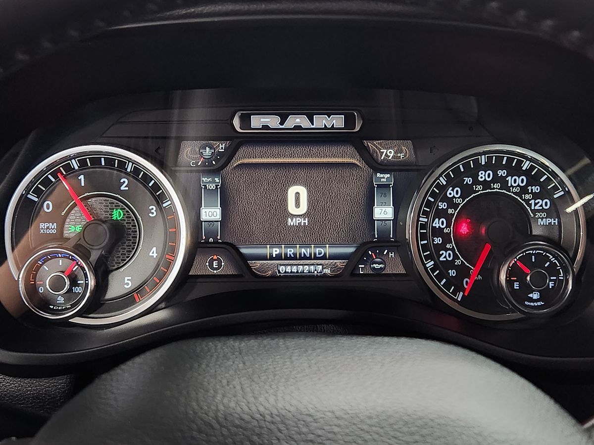 2024 RAM Ram 3500 Pickup Laramie - Photo 39