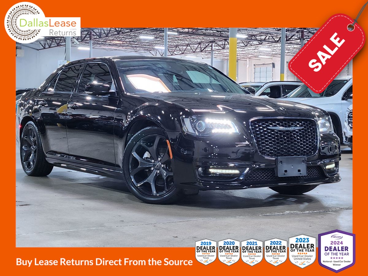 2022 Chrysler 300 Touring L's photo