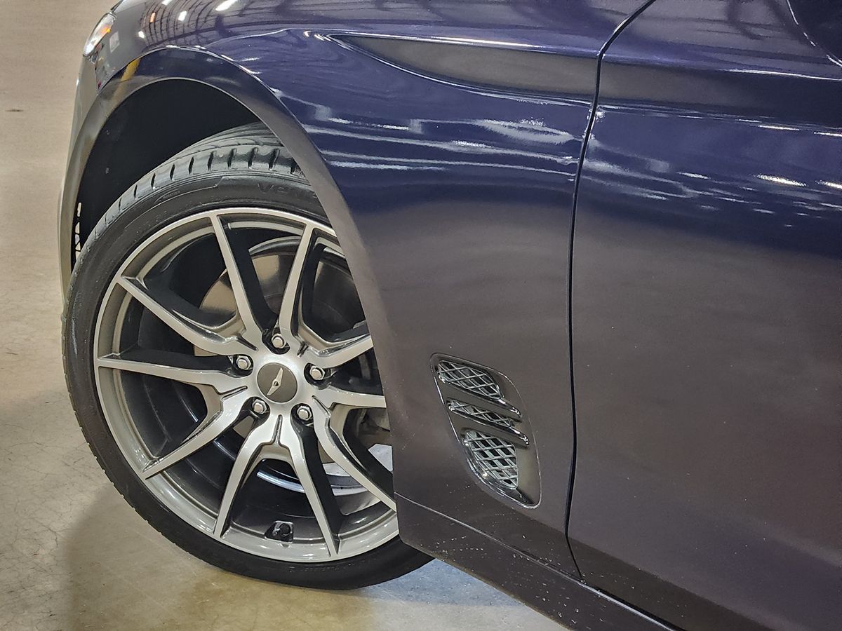 2023 GENESIS G70 Standard - Photo 25
