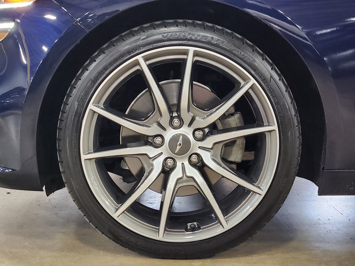 2023 GENESIS G70 Standard - Photo 28