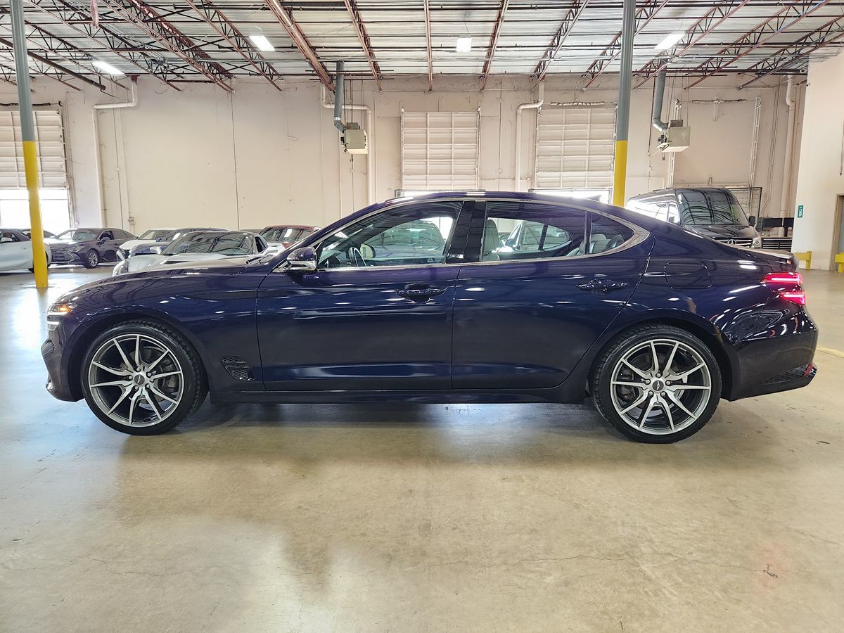 2023 GENESIS G70 Standard - Photo 8
