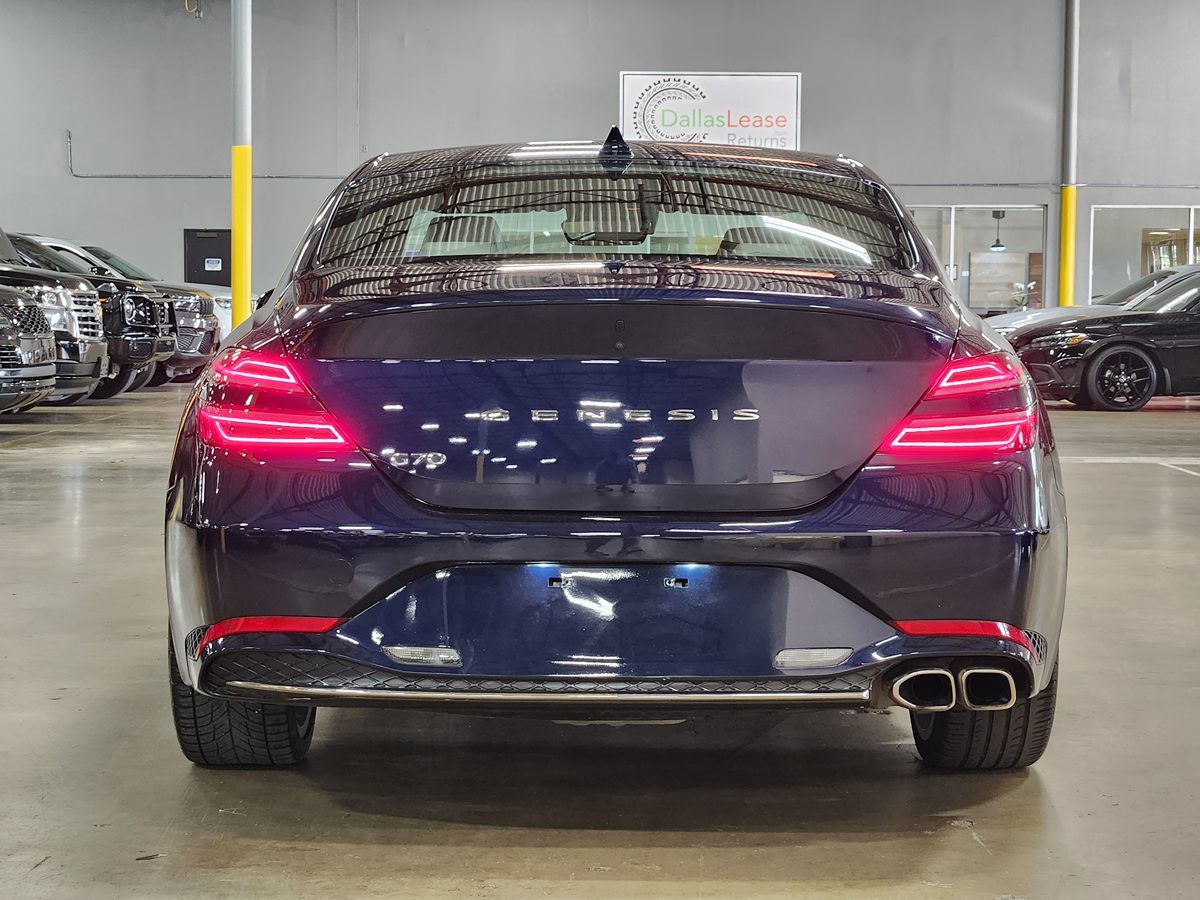 2023 GENESIS G70 Standard - Photo 11