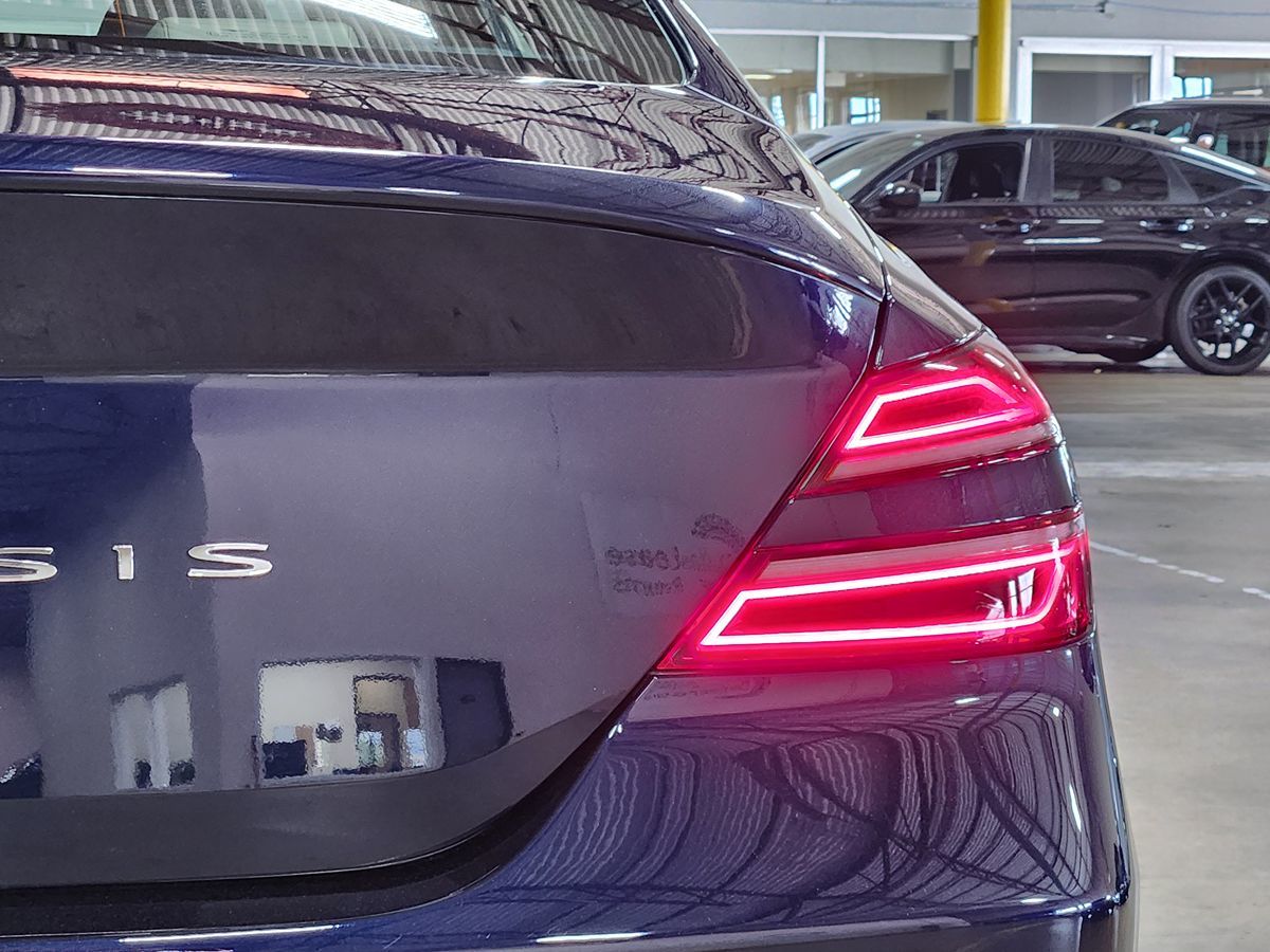 2023 GENESIS G70 Standard - Photo 24