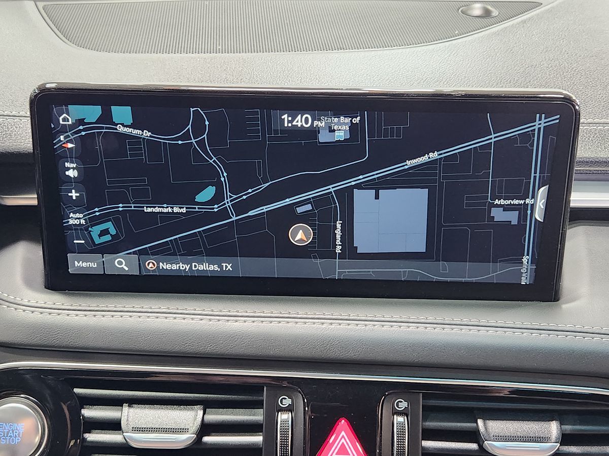 2023 GENESIS G70 Standard - Photo 36