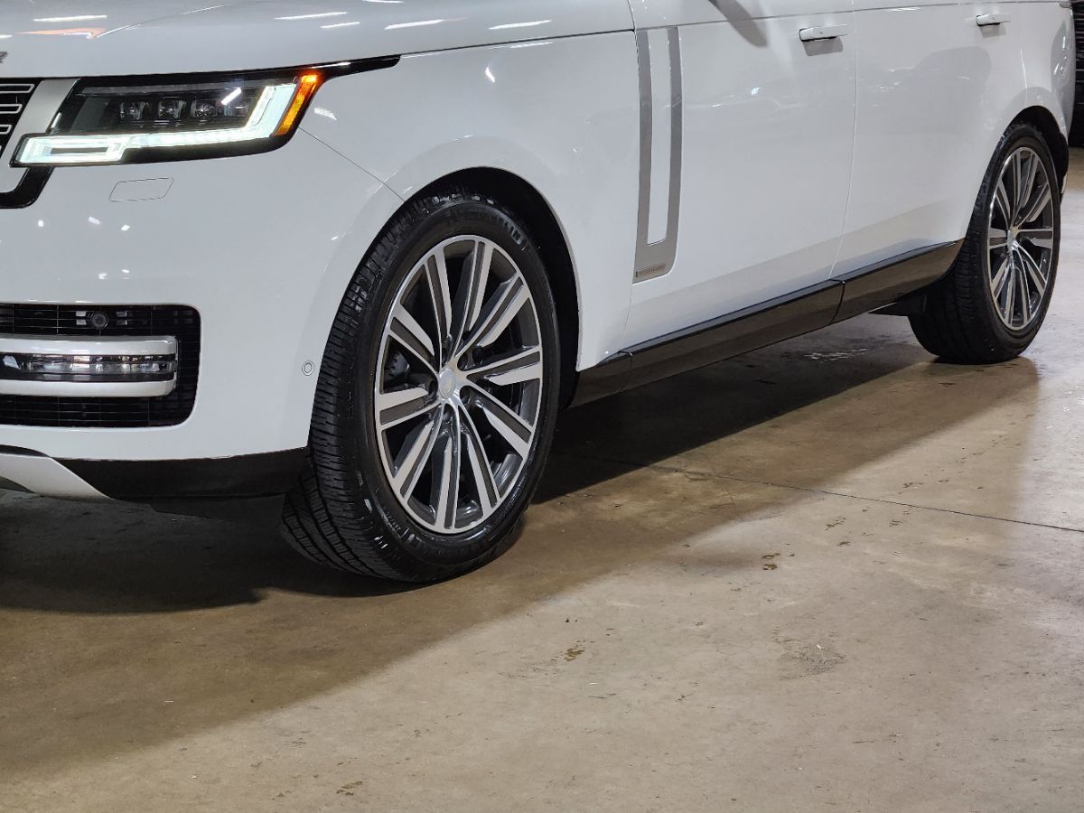 2023 Land Rover Range Rover Autobiography - Photo 17