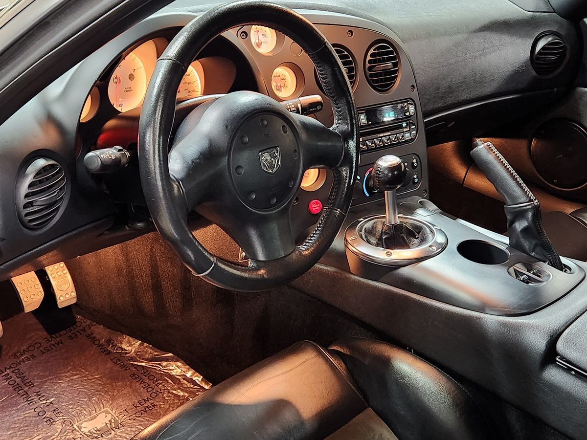 Sold 2003 Dodge Viper SRT-10 in Dallas