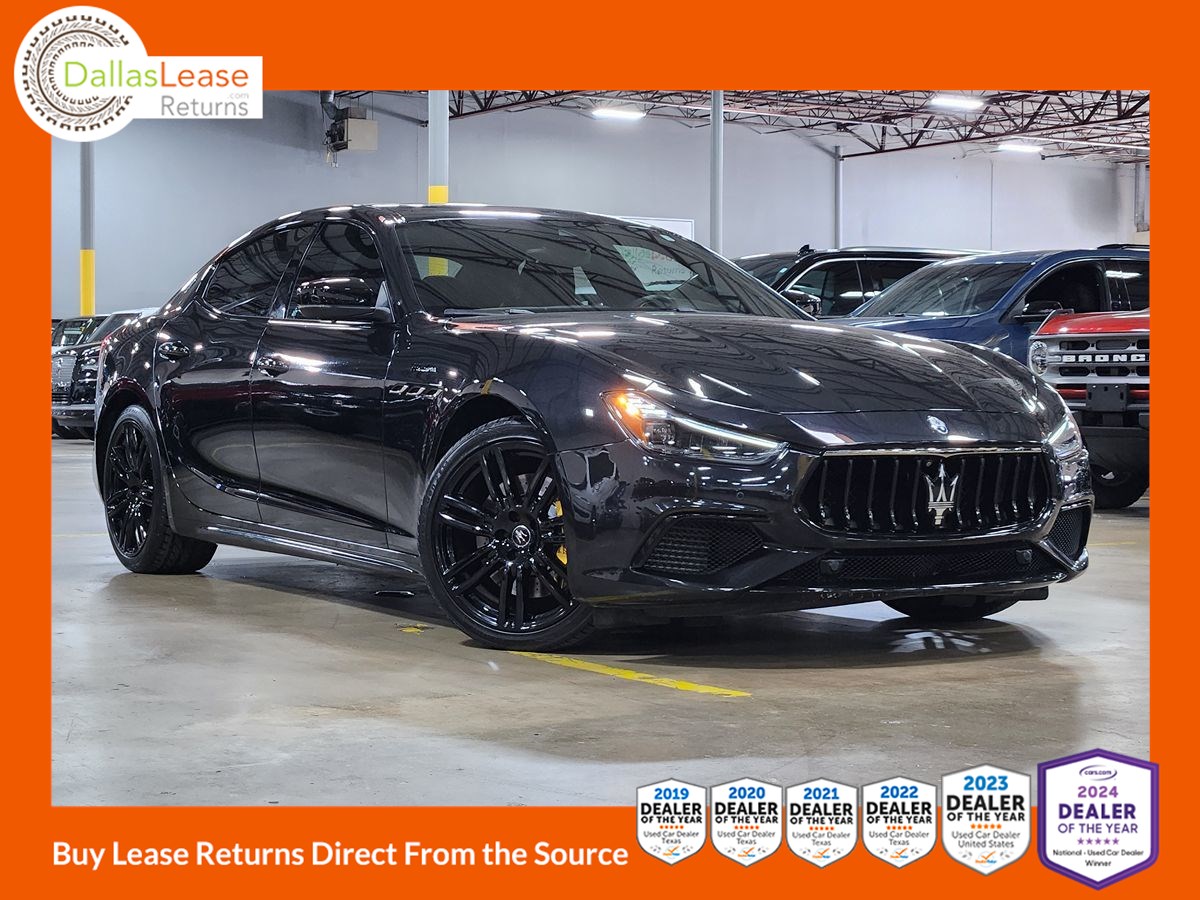 2022 Maserati Ghibli Modena's photo