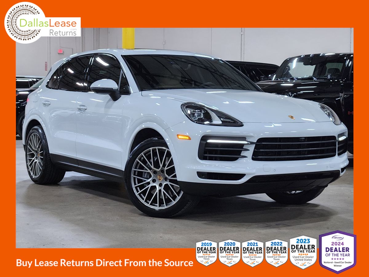 2023 Porsche Cayenne Platinum Edition's photo