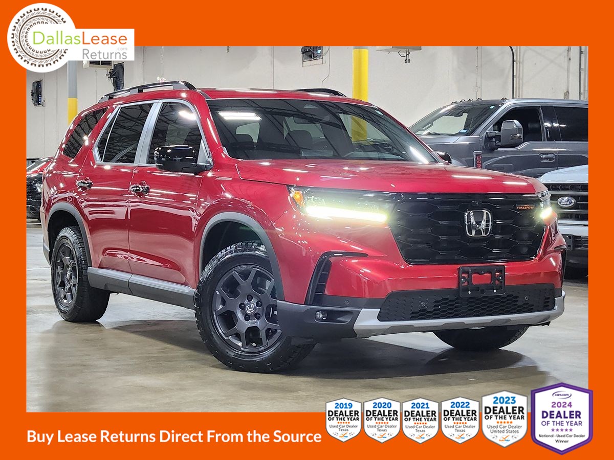 2025 Honda Pilot TrailSport AWD's photo