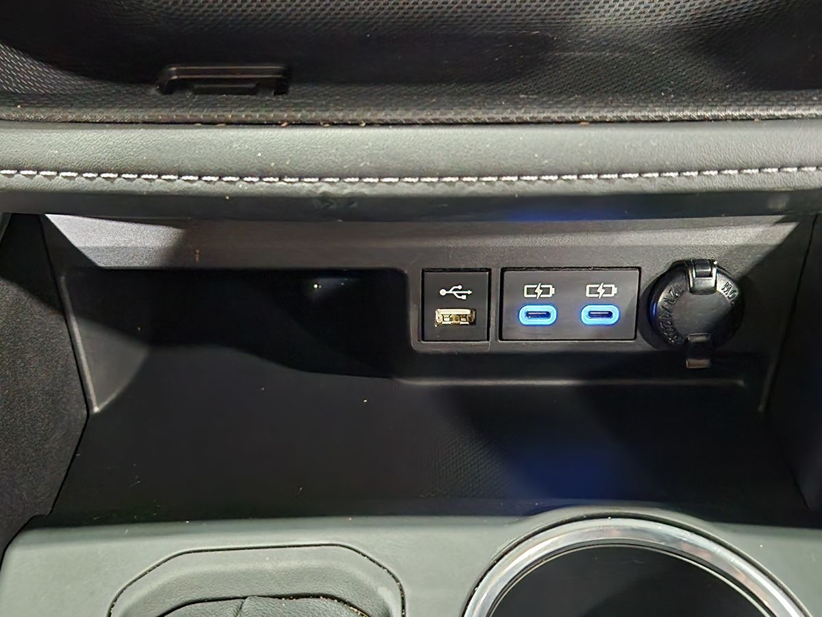 2022 Toyota Highlander XLE - Photo 39