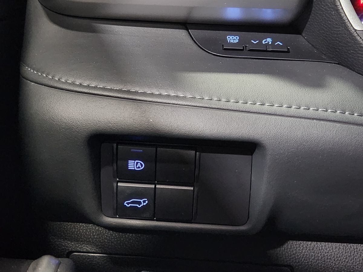 2022 Toyota Highlander XLE - Photo 42