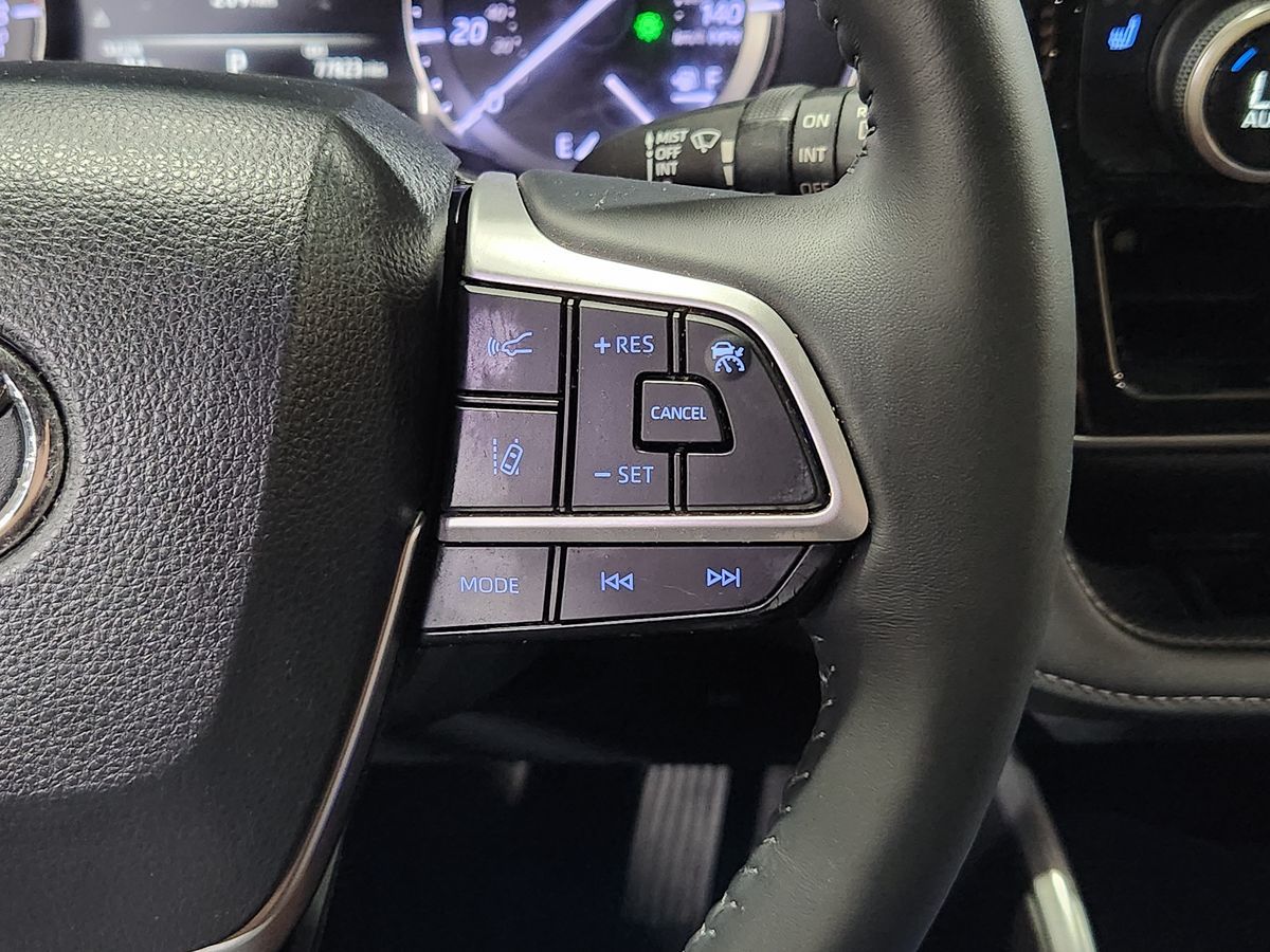 2022 Toyota Highlander XLE - Photo 51