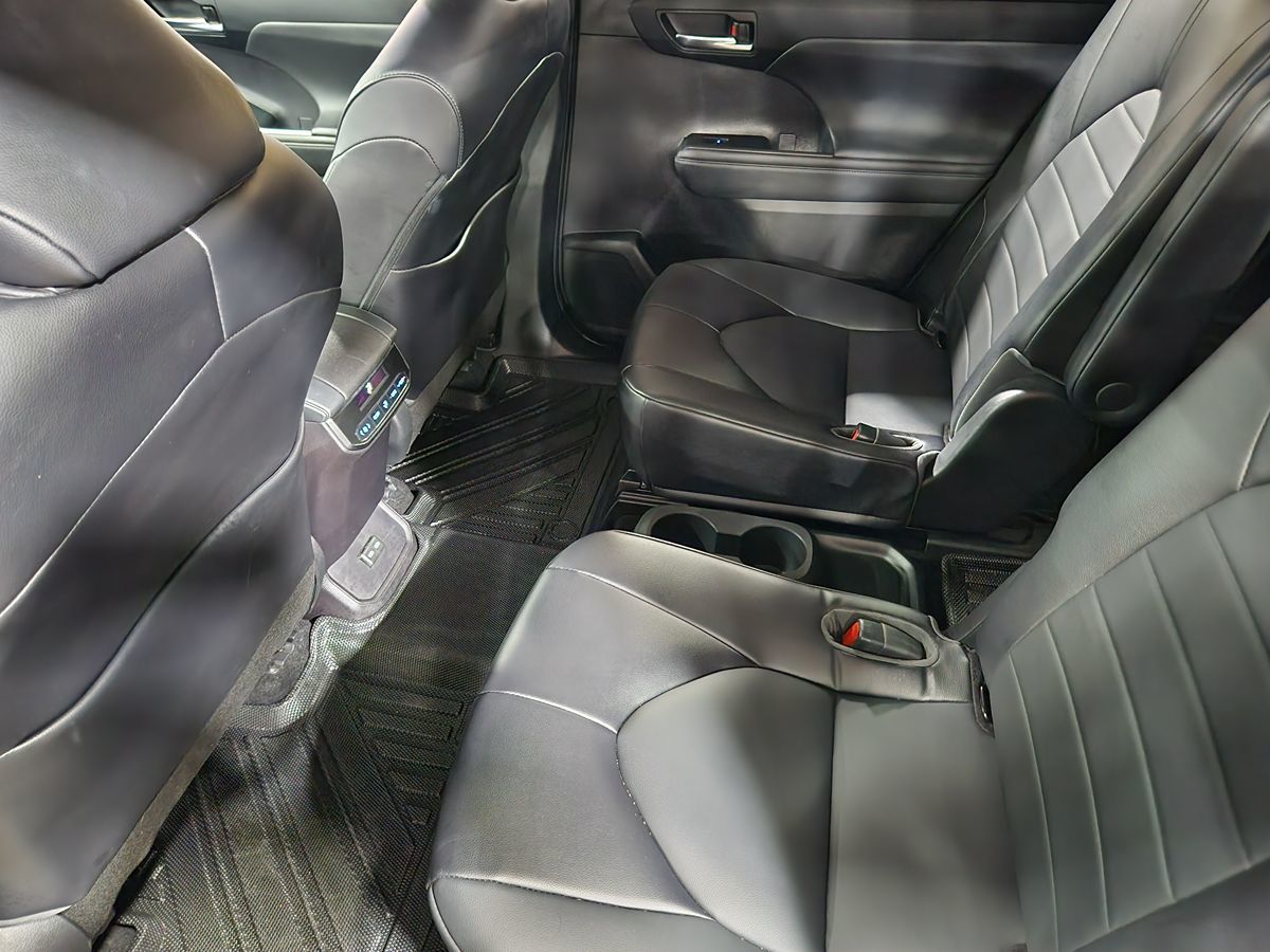 2022 Toyota Highlander XLE - Photo 52