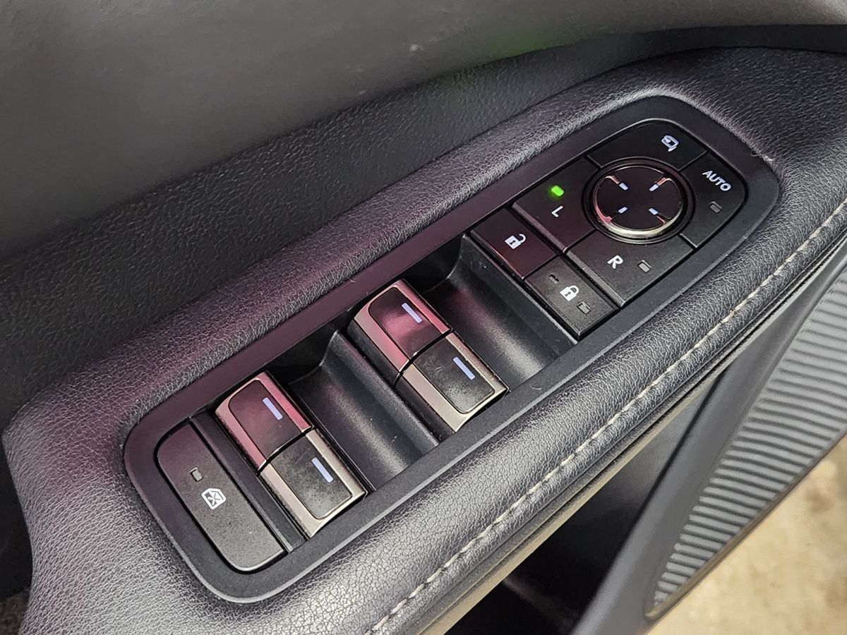 2023 Lexus RX 350 - Photo 43