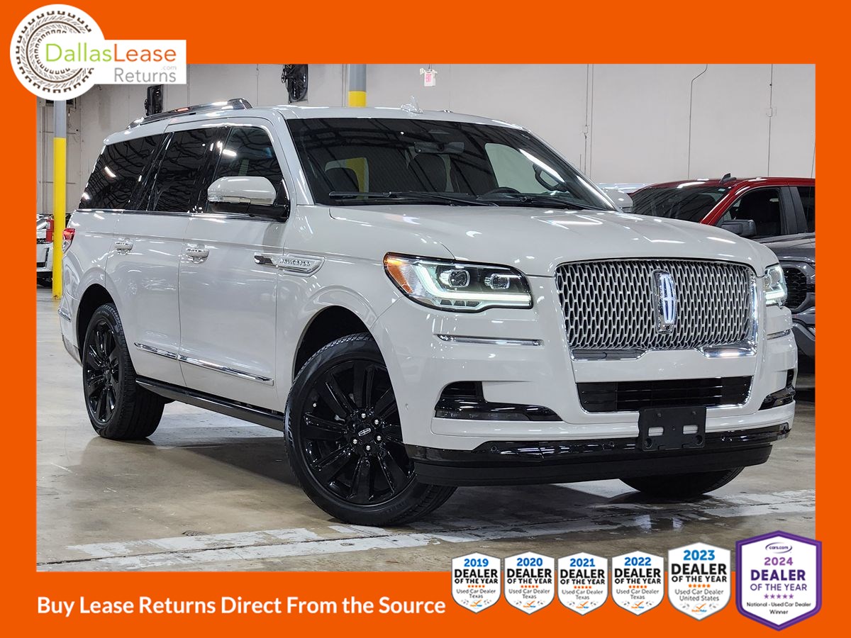 2022 Lincoln Navigator Reserve's photo