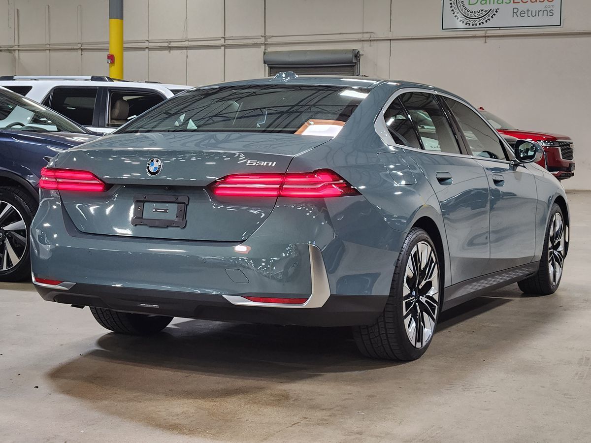 2024 BMW 5 Series 530i - Photo 8
