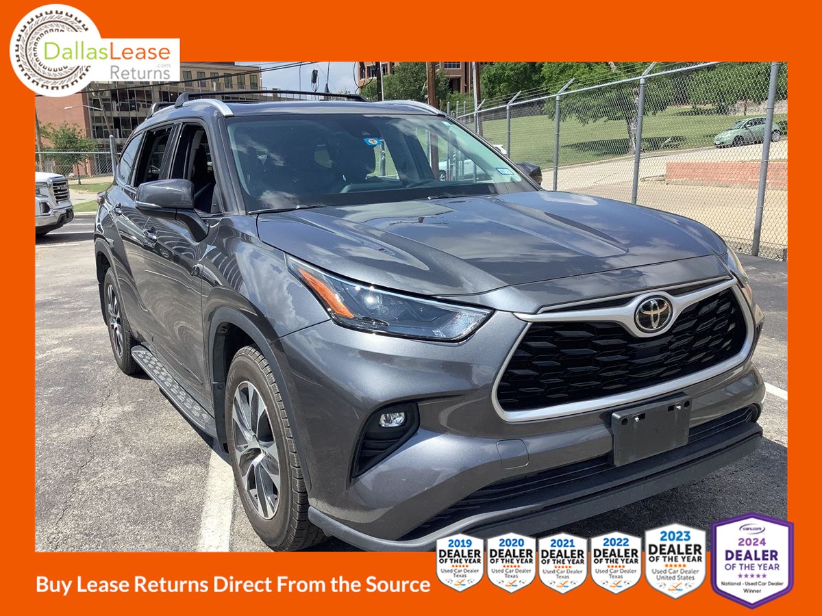2022 Toyota Highlander XLE 4x2 V6's photo