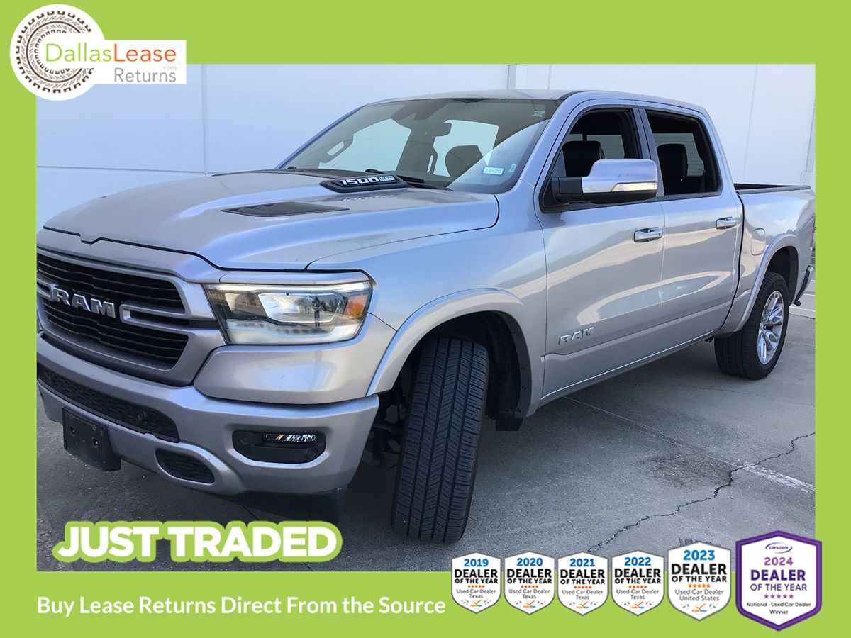 2022 RAM 1500 Laramie 4x4 Crew Cab 5'7's photo