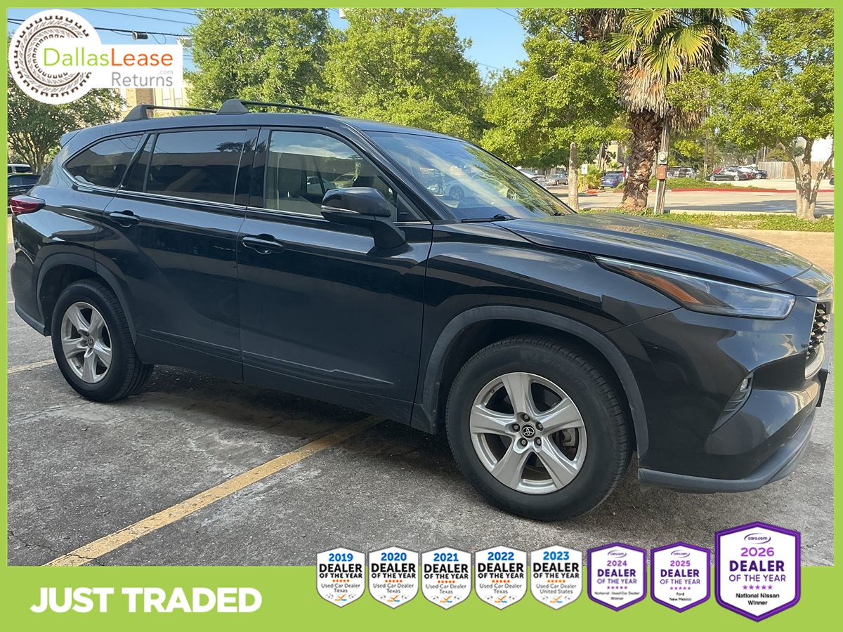 2022 Toyota Highlander LE