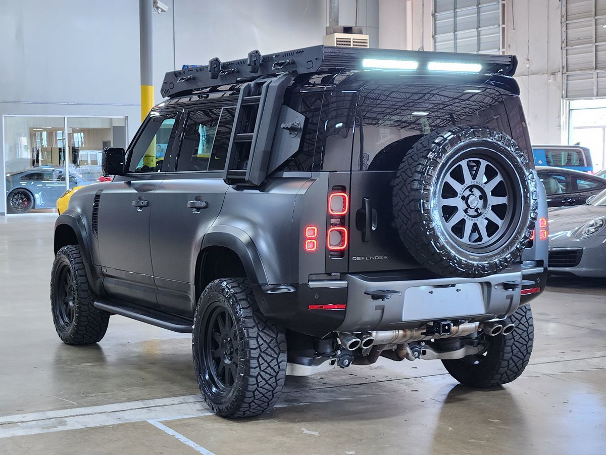 2022 Land Rover Defender Carpathian Edition - Photo 17