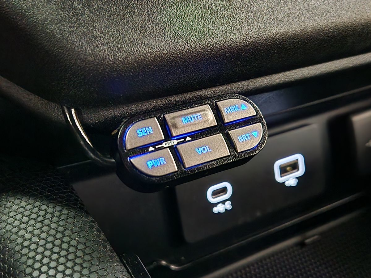 2022 Land Rover Defender Carpathian Edition - Photo 58