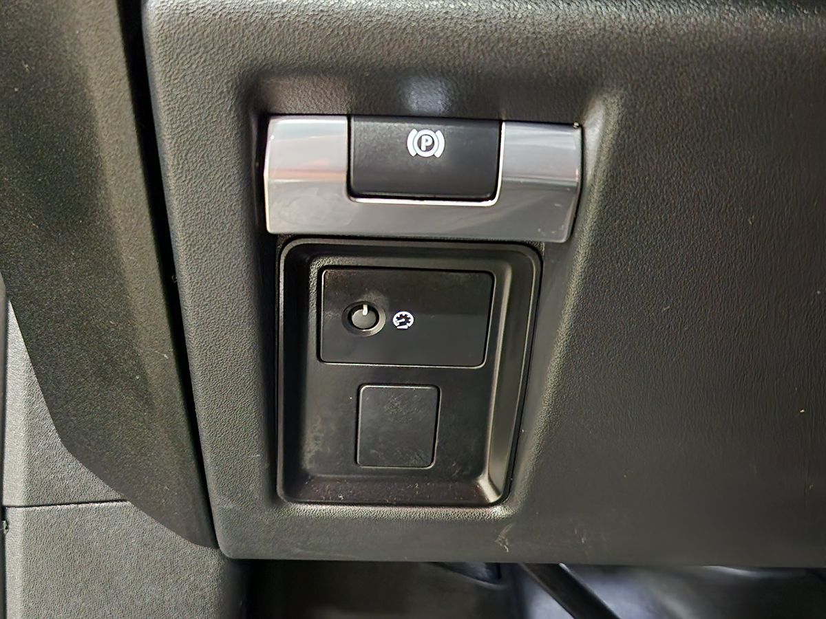2022 Land Rover Defender Carpathian Edition - Photo 62