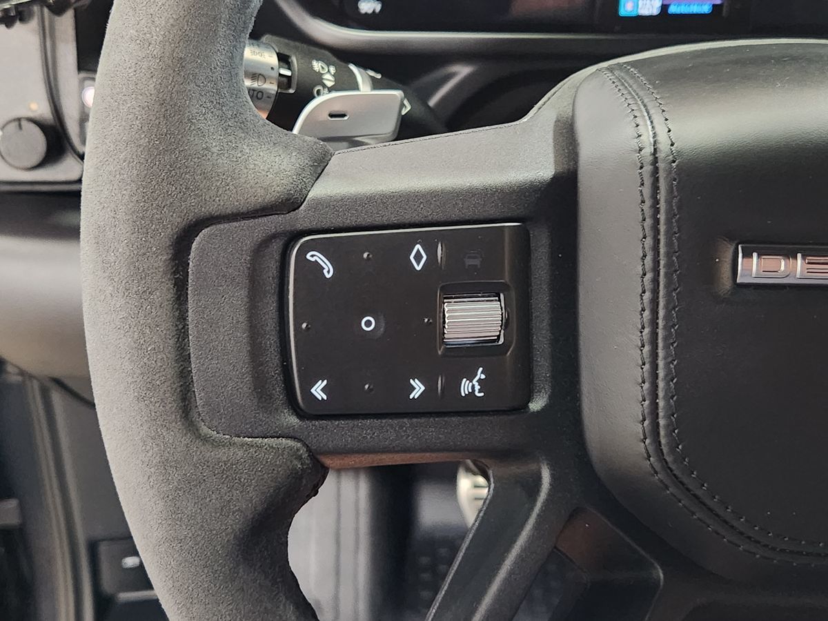2022 Land Rover Defender Carpathian Edition - Photo 69