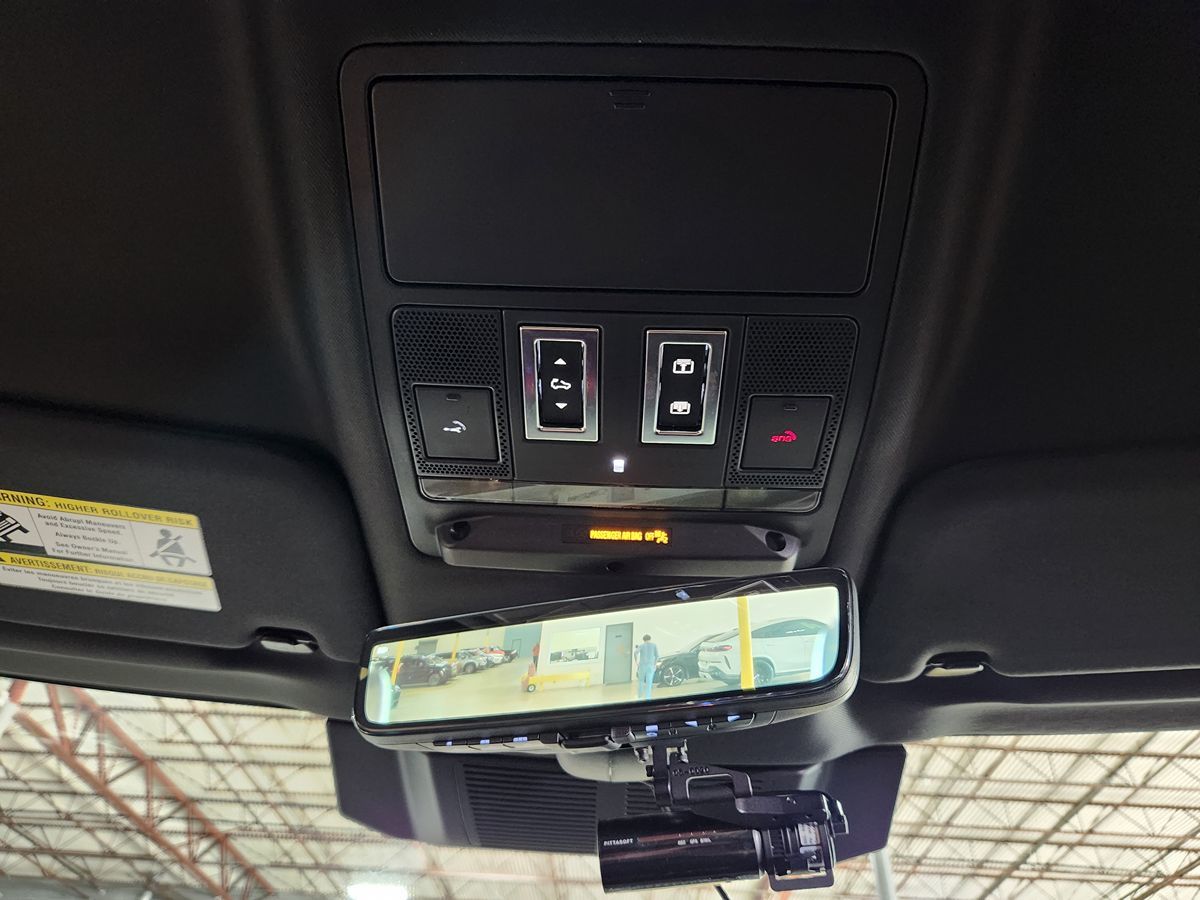 2022 Land Rover Defender Carpathian Edition - Photo 67