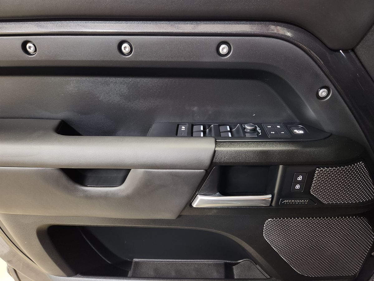 2022 Land Rover Defender Carpathian Edition - Photo 63