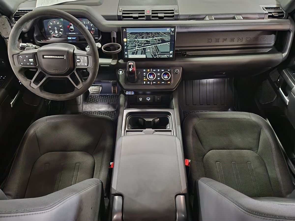 2022 Land Rover Defender Carpathian Edition - Photo 68