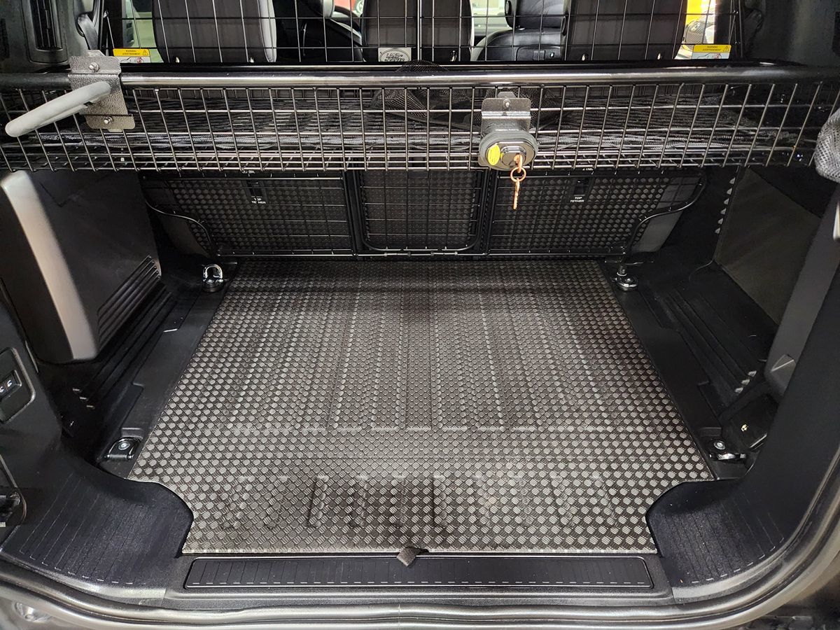 2022 Land Rover Defender Carpathian Edition - Photo 77