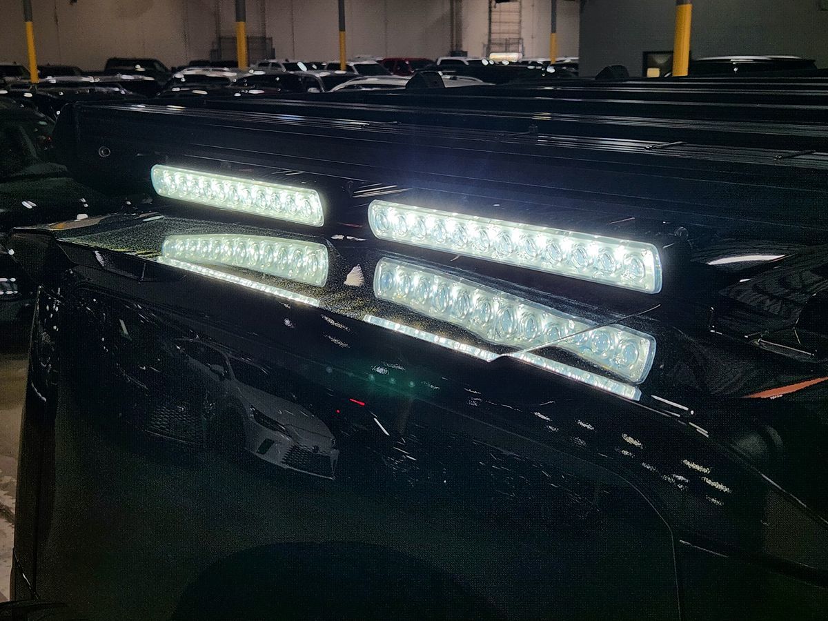 2022 Land Rover Defender Carpathian Edition - Photo 41