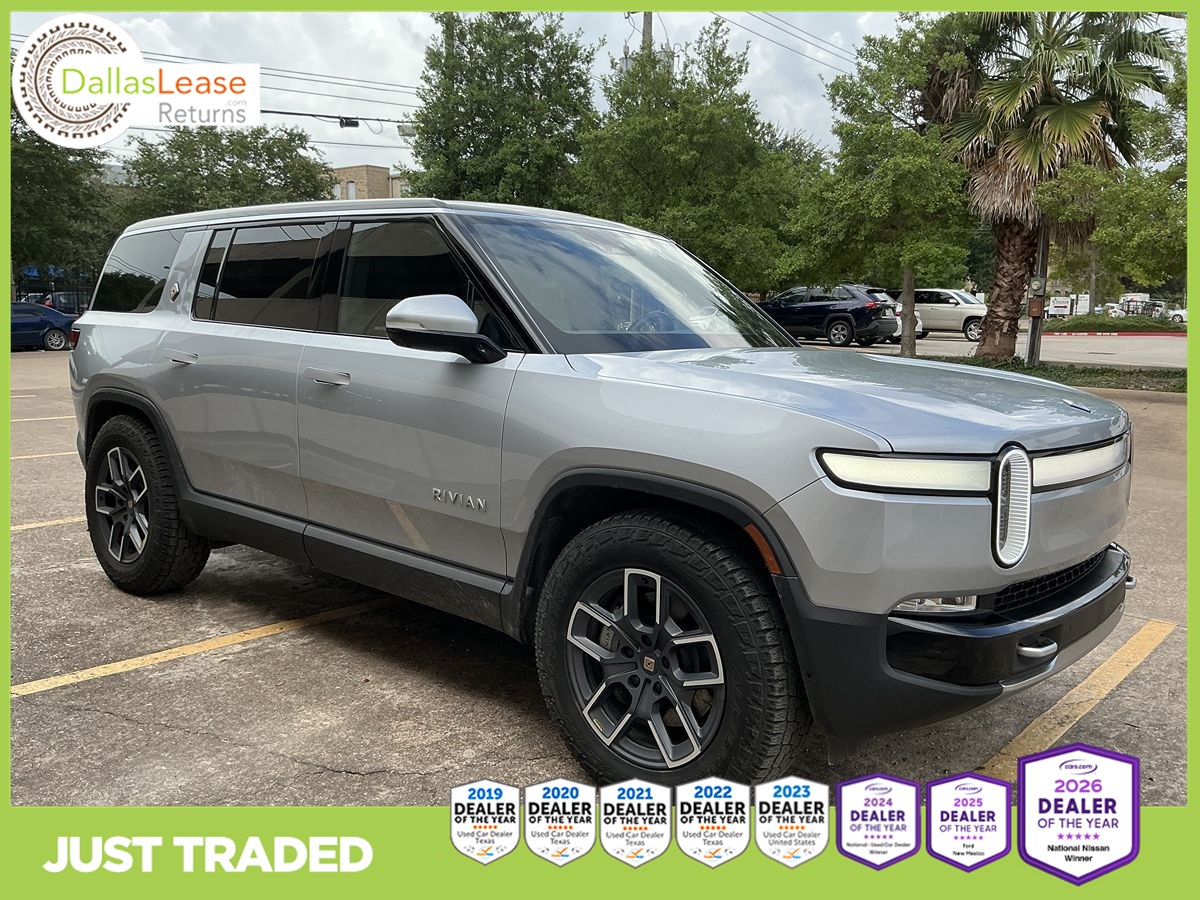 2024 Rivian R1S Adventure