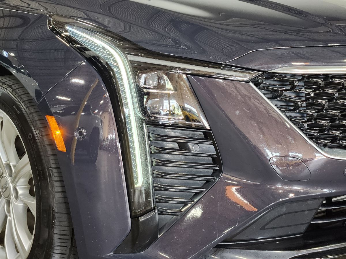 Cadillac CT5 photo 13