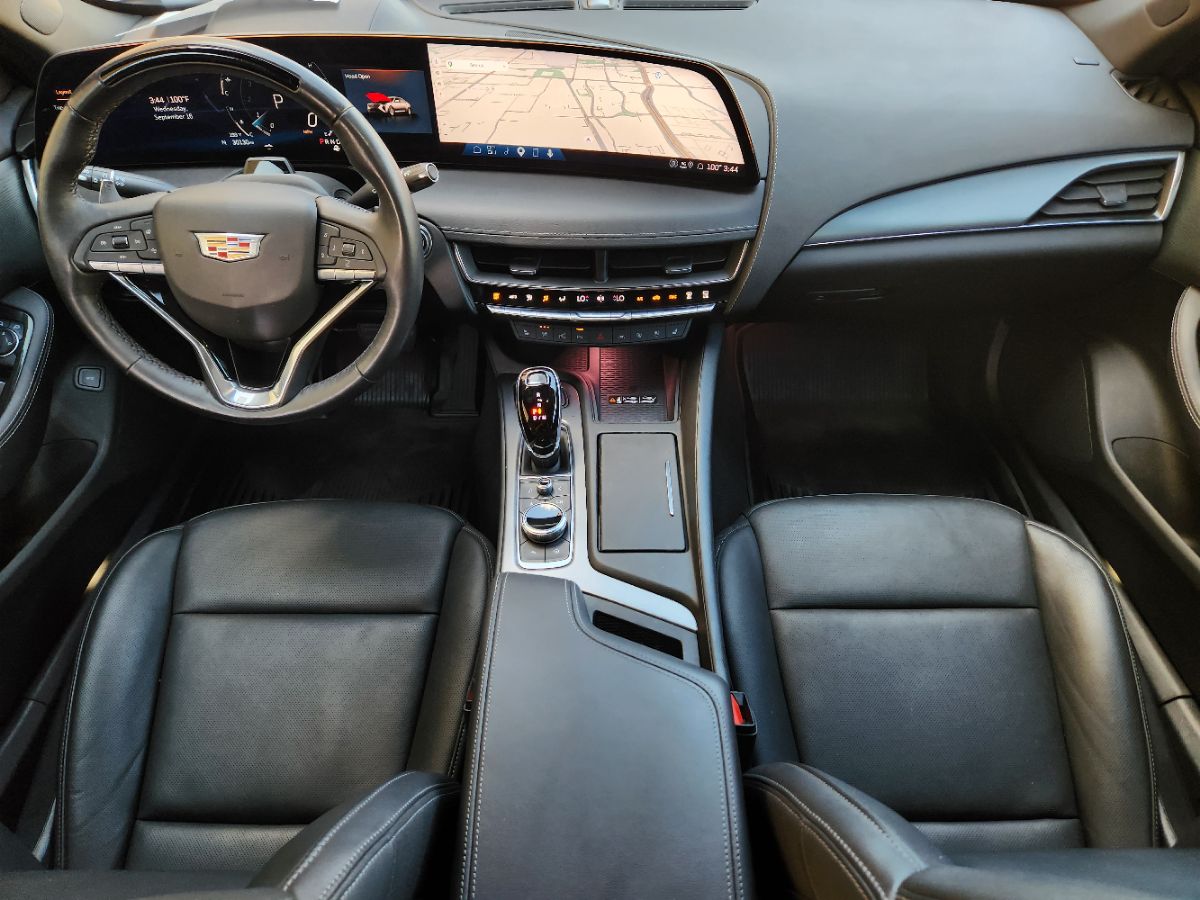 Cadillac CT5 photo 47