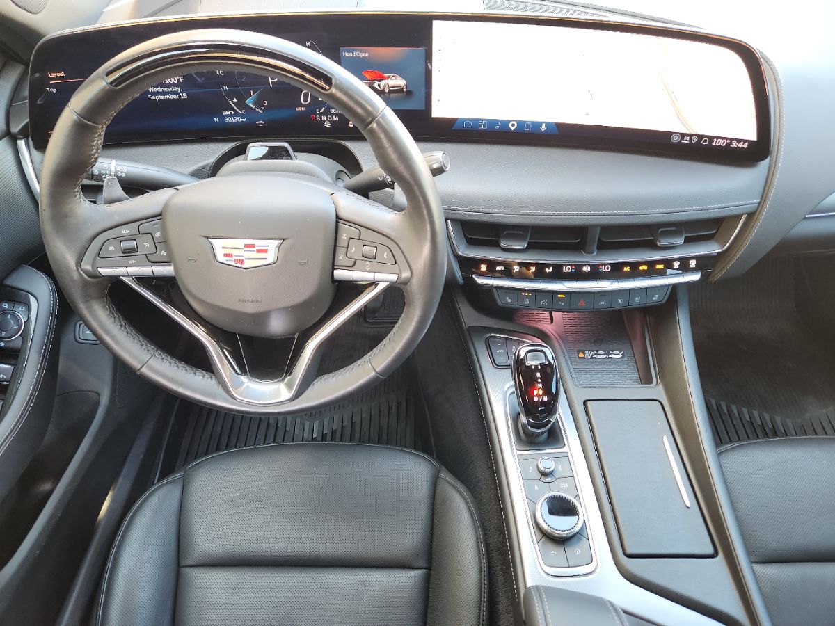 Cadillac CT5 photo 48